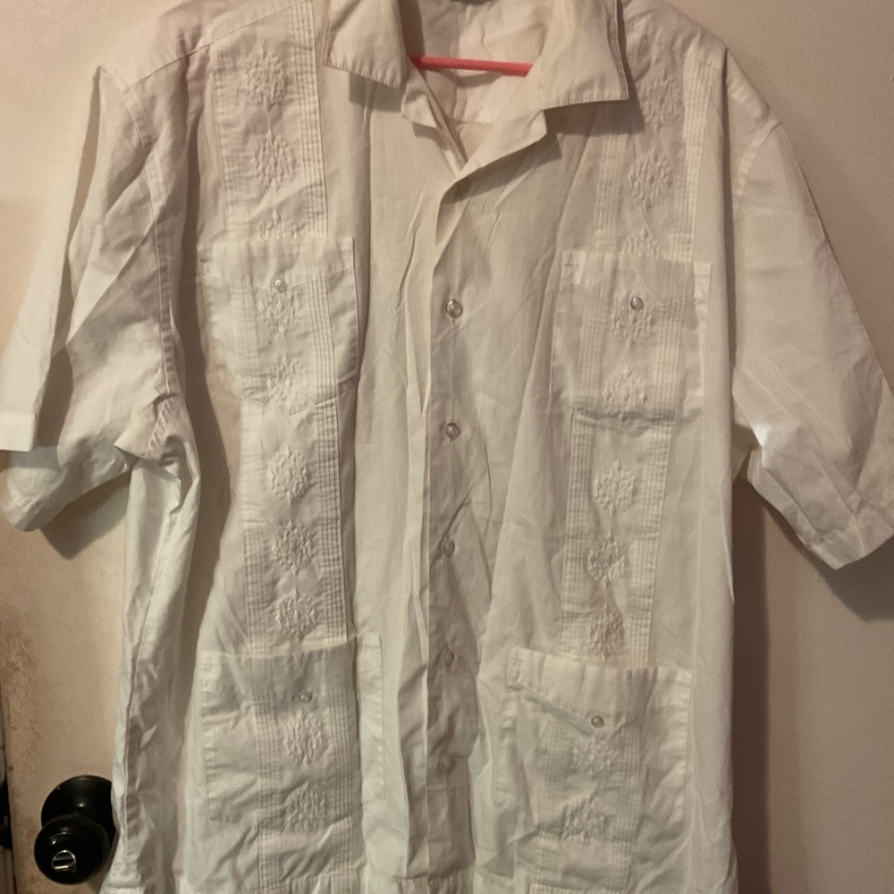 Cubavera men’s White Short Sleeve Button-Up embroidery dress shirt Shirt size XL